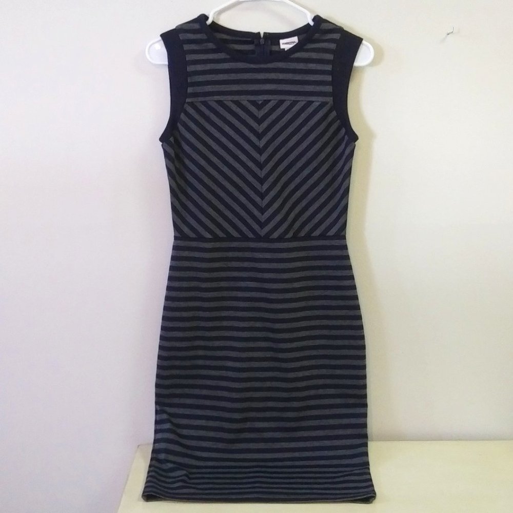 Merona (Target) sheath style midi dress - gray/navy stripe - size XS